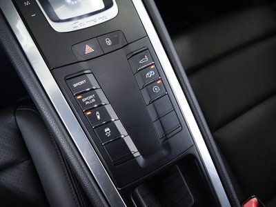 PORSCHE 911 - 7