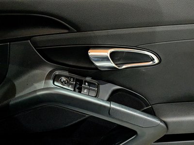 صورة مصغرة 32 لـ 2015 Porsche BOXSTER