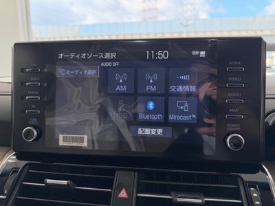 TOYOTA LAND CRUISER 300 - 10