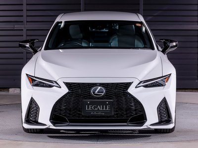 LEXUS IS - 4