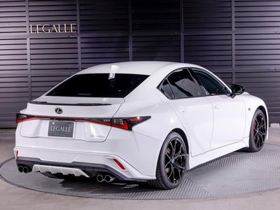 LEXUS IS - 7