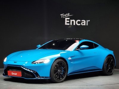 ASTON MARTIN VANTAGE