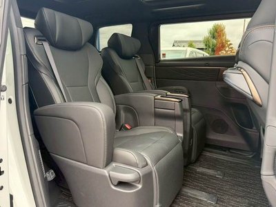 TOYOTA ALPHARD - 10