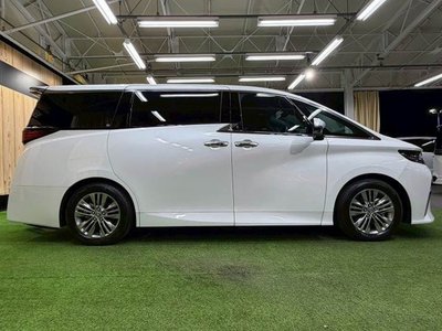 2025 Toyota ALPHARD — миниатюра 20
