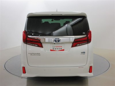 TOYOTA ALPHARD - 4