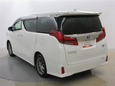 TOYOTA ALPHARD - 3