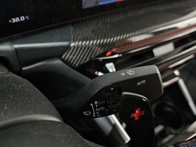 2025 BMW M3 缩略图 27