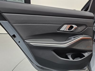 2025 BMW M3 缩略图 15