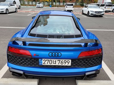 AUDI R8 - 6