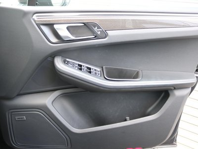2021 Porsche MACAN 缩略图 18