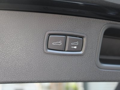 2021 Porsche MACAN 缩略图 40