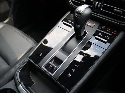 2021 Porsche MACAN 缩略图 23