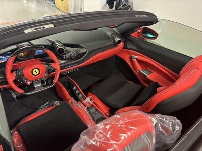 FERRARI F8 SPIDER - 9