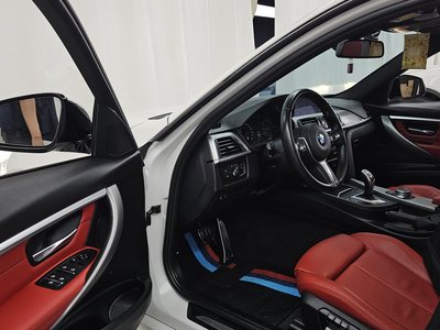 2018 BMW 3 SERIES — фото 10