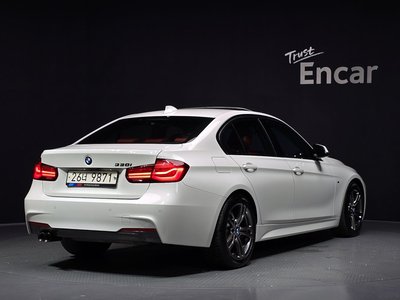 2018 BMW 3 SERIES — фото 4