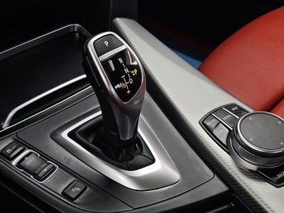 2018 BMW 3 SERIES — фото 9