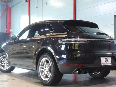 PORSCHE MACAN - 6