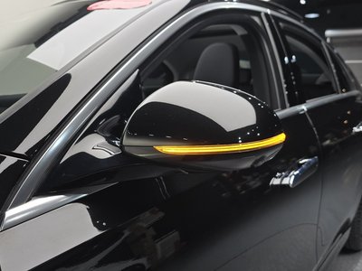 2025 Mercedes-BENZ E-CLASS 缩略图 30