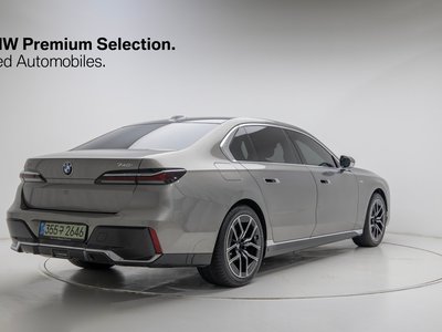 BMW 7 SERIES - 4