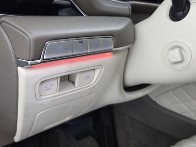 2020 Genesis GV80 thumbnail 30