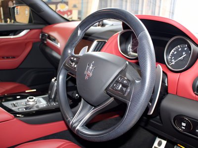 MASERATI LEVANTE - 2