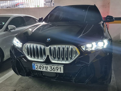صورة 5 لـ 2025 BMW X6