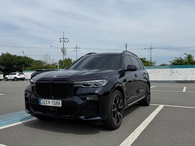BMW X7 - 1