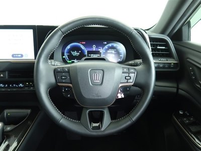 صورة مصغرة 25 لـ 2023 Toyota CROWN SPORT