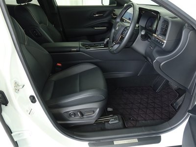 صورة مصغرة 29 لـ 2023 Toyota CROWN SPORT
