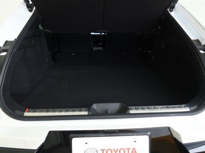 صورة مصغرة 32 لـ 2023 Toyota CROWN SPORT