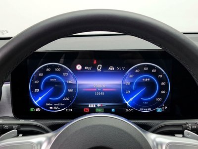 2025 Mercedes-BENZ EQB 照片 8