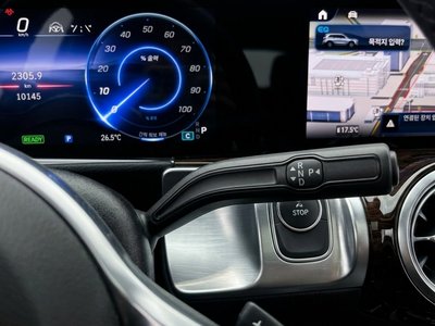 2025 Mercedes-BENZ EQB 照片 9
