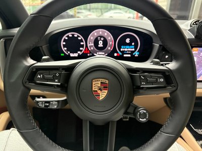صورة مصغرة 11 لـ 2025 Porsche CAYENNE