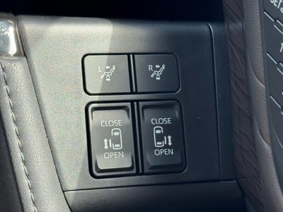 2023 Toyota ALPHARD thumbnail 15