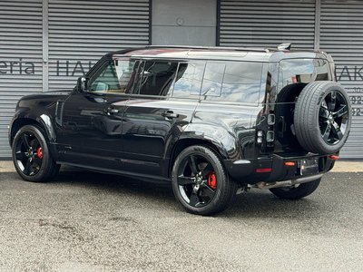 صورة 9 لـ 2023 LAND Rover DEFENDER
