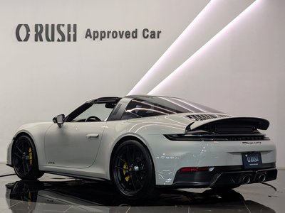 PORSCHE 911 - 7