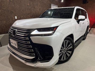 LEXUS LX - 2
