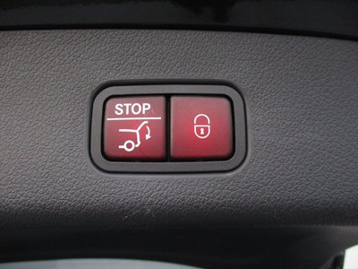 MERCEDES-BENZ GLC - 8