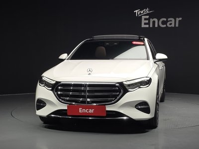 صورة 3 لـ 2024 Mercedes-BENZ E-CLASS