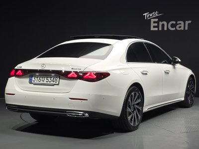 صورة 2 لـ 2024 Mercedes-BENZ E-CLASS