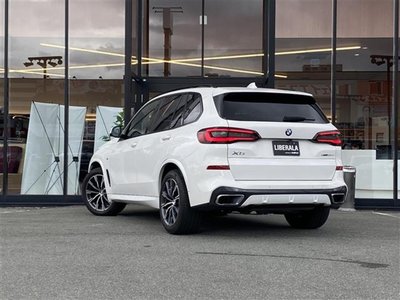 2021 BMW X5 — миниатюра 23