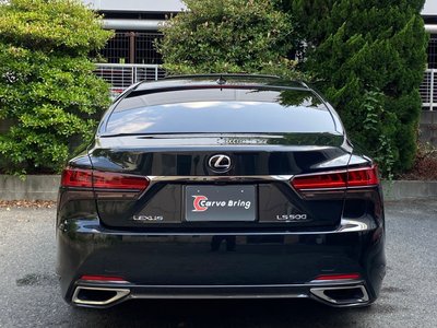 صورة 8 لـ 2020 Lexus LS