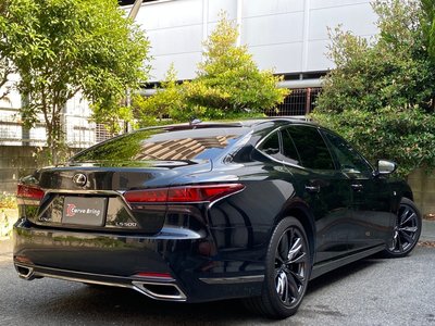 صورة 7 لـ 2020 Lexus LS