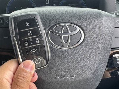 TOYOTA ALPHARD - 7