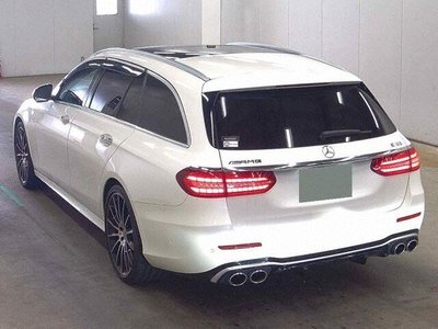 MERCEDES-BENZ E-CLASS - 2