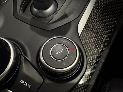 صورة 26 لـ 2019 ALFA Romeo STELVIO