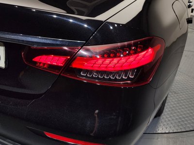 MERCEDES-BENZ E-CLASS - 10