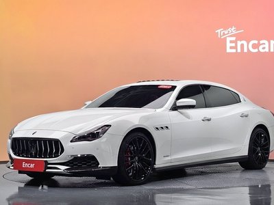 2019 Maserati QUATTROPORTE — фото 1