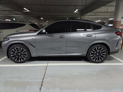 2025 BMW X6 photo 1