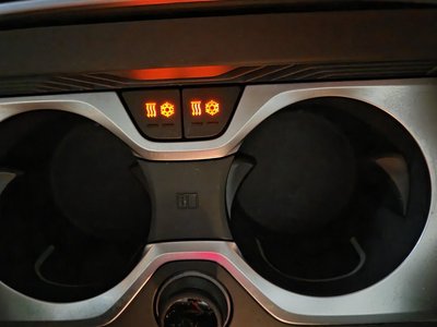 2025 BMW X6 — миниатюра 17